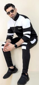 জ্যাকেট+ট্রাউজার 1 সেট Exclusive full set Tracksuit for Men And Women Code JK029